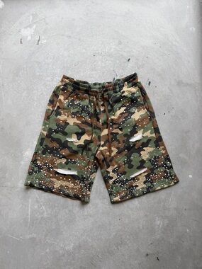 (S) Stile De Amor Camo Short